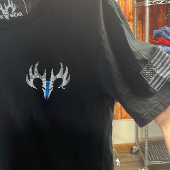 Thin blue line graphic tee - Picture 3 of 4